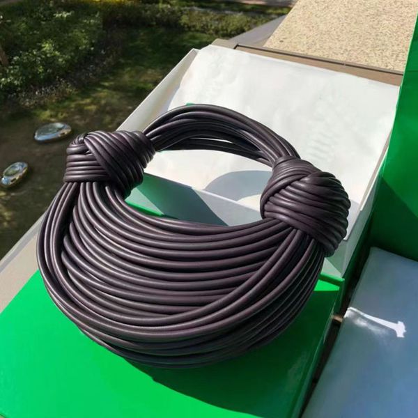 style designer tote noodle bag genuine leather handbag ladys handbags handwoven noodle bags knotted pulled hobo silver evening gray
style designer tote noodle bag genuine leather handbag ladys handbags handwoven noodle bags knotted pulled hobo silver evening gray