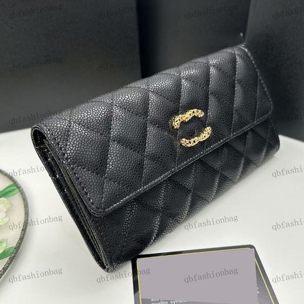 classic designer womens mini purse with ringer pattern seam clamshell card clip bag coin bag hardware metal ornaments buckle hand bags under
classic designer womens mini purse with ringer pattern seam clamshell card clip bag coin bag hardware metal ornaments buckle hand bags under