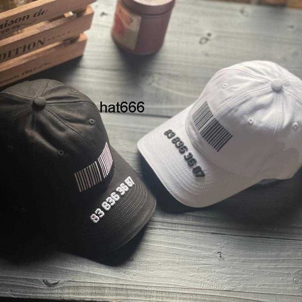 23s vtm barcode digital baseball cap for men and women high street couples duck tongue hat fashion cool personality, Blue;gray
23s vtm barcode digital baseball cap for men and women high street couples duck tongue hat fashion cool personality, Blue;gray