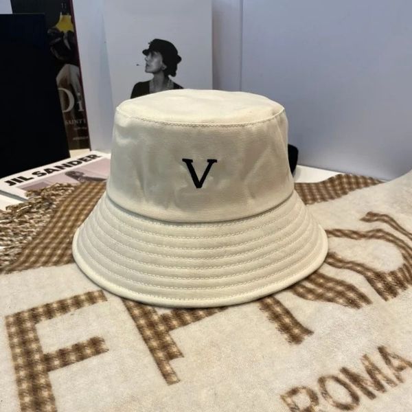 fashion designer knitted hat cap for men woman fisherman bucket baseball cap spring outdoor casual popular highs quality summer sun visor, Blue;gray
fashion designer knitted hat cap for men woman fisherman bucket baseball cap spring outdoor casual popular highs quality summer sun visor, Blue;gray