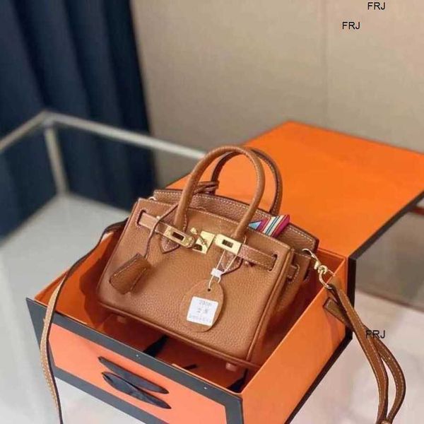 designer bags birkin handbags have logo premium 2023 new versatile h family portable real cow leather lychee patter frj have logo frj
designer bags birkin handbags have logo premium 2023 new versatile h family portable real cow leather lychee patter frj have logo frj