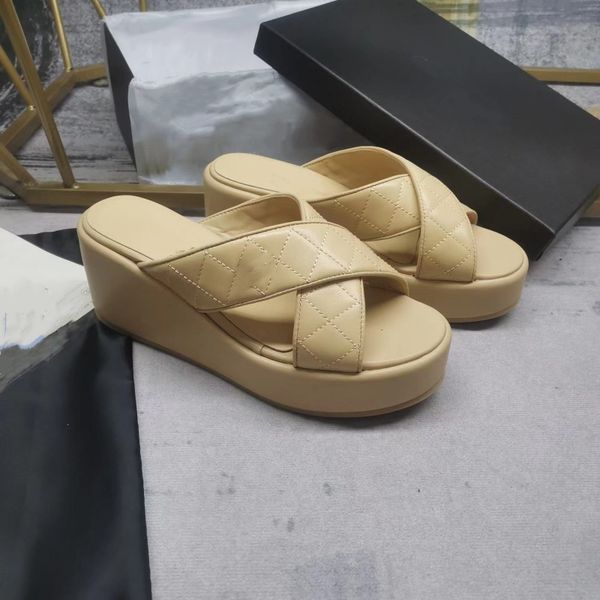 womens slippers women slides slipper summer sandals mens luxurys designers real leather platform sandal flats fashion old flower shoes ladie, Black
womens slippers women slides slipper summer sandals mens luxurys designers real leather platform sandal flats fashion old flower shoes ladie, Black