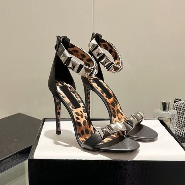 luxury women leopard print dress shoes genuine leather wedding begum butterfly pumps high heels sandals heeled .5 cm size 36-42, Black
luxury women leopard print dress shoes genuine leather wedding begum butterfly pumps high heels sandals heeled .5 cm size 36-42, Black
