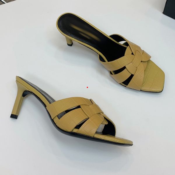 2023 fashion women sandals genuine leather slippers summer flat stylist slides ladies beach sandal party wedding slipper with box -k0029, Black
2023 fashion women sandals genuine leather slippers summer flat stylist slides ladies beach sandal party wedding slipper with box -k0029, Black