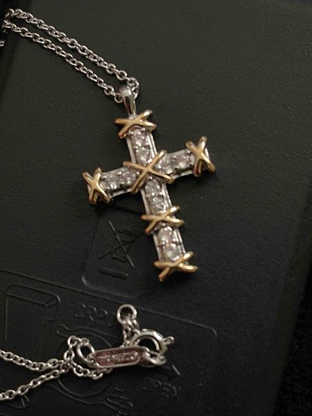 new luxurys designer gold sixteen-stone paved diamond necklace x cross earrings tif schlumbergers ring set original classic bracelet women&#, Silver
new luxurys designer gold sixteen-stone paved diamond necklace x cross earrings tif schlumbergers ring set original classic bracelet women&#, Silver