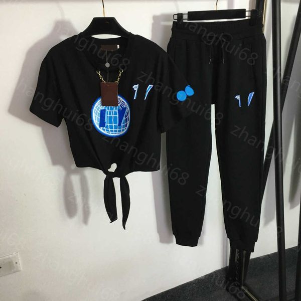 23ss women pants sets casual suit womens designer clothing monogram print lace-up waist close short crop short sleeve t-shirt elastic waist, White
23ss women pants sets casual suit womens designer clothing monogram print lace-up waist close short crop short sleeve t-shirt elastic waist, White