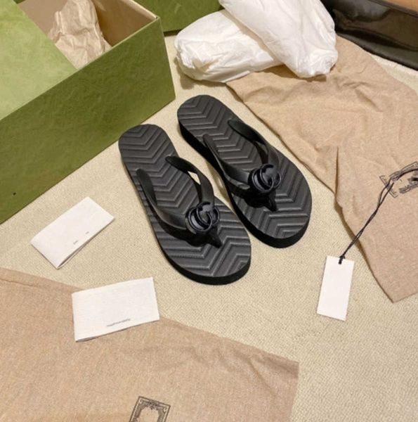 2023 designer fashion ladies flip flops simple youth slippers moccasin shoes suitable for spring summer and autumn ls beaches eur35-42, Black
2023 designer fashion ladies flip flops simple youth slippers moccasin shoes suitable for spring summer and autumn ls beaches eur35-42, Black