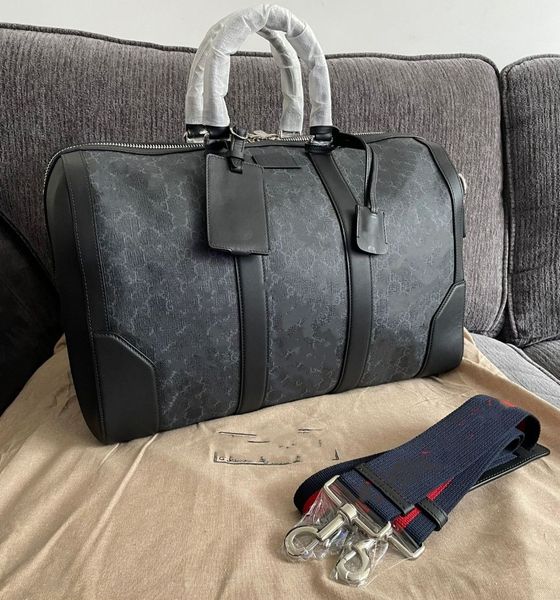 gradient color fashion travel bag big flower men women duffle leather luggage handbags large capacity sport letter print wallets 46x36cm
gradient color fashion travel bag big flower men women duffle leather luggage handbags large capacity sport letter print wallets 46x36cm