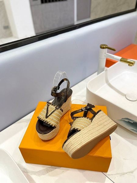 designer luxury sandals high heel sandal women's espadrille platform pumps leather heeled shoes fashion shoes lady embroidery wedge san, Black
designer luxury sandals high heel sandal women's espadrille platform pumps leather heeled shoes fashion shoes lady embroidery wedge san, Black