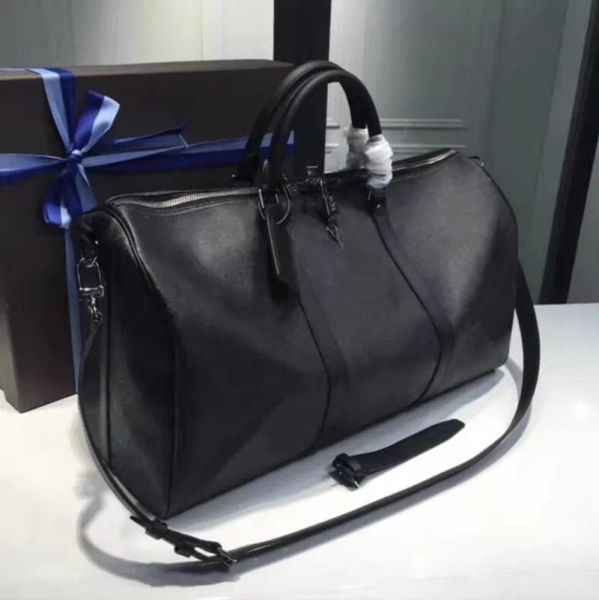 Duffle bag Classic 45 50 55 Travel luggage for men real leather Top quality women crossbody totes shoulder Bags mens womens handbags 5 colors 10A, Black
Duffle bag Classic 45 50 55 Travel luggage for men real leather Top quality women crossbody totes shoulder Bags mens womens handbags 5 colors 10A, Black