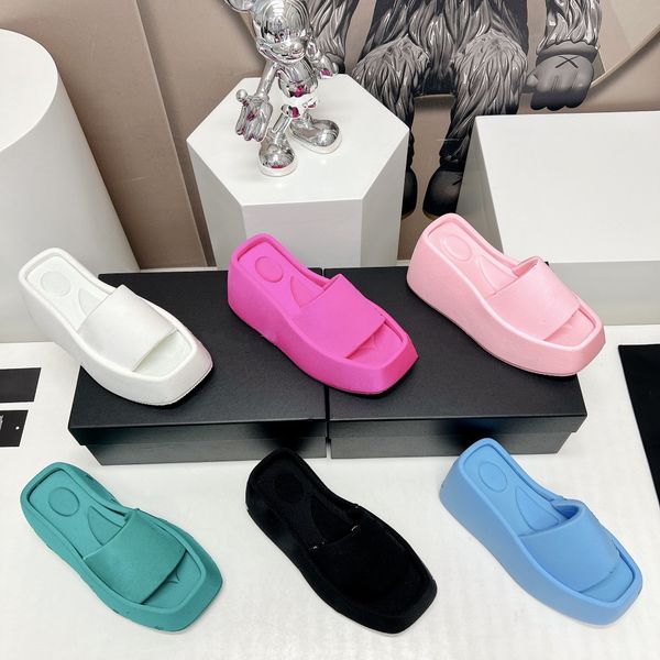 slippers womens designer pattern summer flat bottom pure colour sandals luxury thick bottom color women outdoor alexanders wangs beach, Black
slippers womens designer pattern summer flat bottom pure colour sandals luxury thick bottom color women outdoor alexanders wangs beach, Black