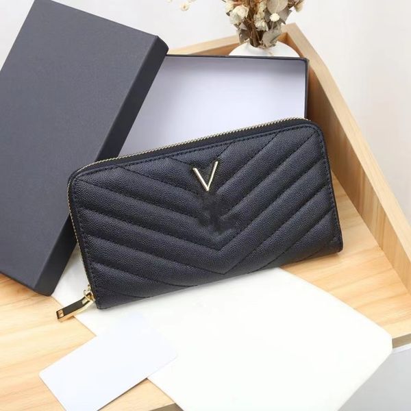 2023 cardholder caviar long female cardholder purse designer leather luxury printed retro purse mini bank card bag, Red;black
2023 cardholder caviar long female cardholder purse designer leather luxury printed retro purse mini bank card bag, Red;black