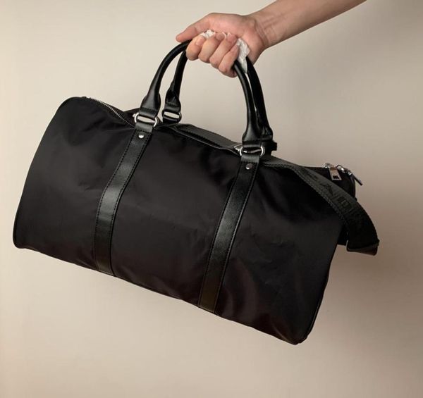 duffel bags travel bag luggage totes high capacity fashion men toilet pouch women cosmetic organizer make up famous classical toil1587328, Blue;pink
duffel bags travel bag luggage totes high capacity fashion men toilet pouch women cosmetic organizer make up famous classical toil1587328, Blue;pink