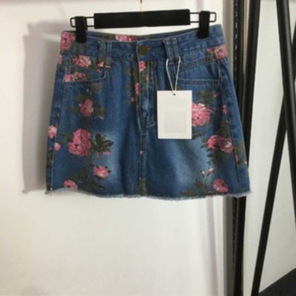 luxury skirt shorts for women floral print embroidery cotton straight size s-xl denim skirt with safety pant lining designer skirts womens c, Black
luxury skirt shorts for women floral print embroidery cotton straight size s-xl denim skirt with safety pant lining designer skirts womens c, Black