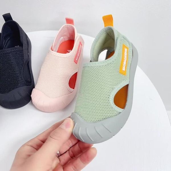 athletic baby shoes canvas children hollow out summer boys girls lightweight soft sole running fashionable cool f16220, Black
athletic baby shoes canvas children hollow out summer boys girls lightweight soft sole running fashionable cool f16220, Black