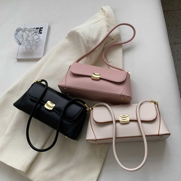 luxury brand design simple small pu leather underarm armpit bag women summer fashion shoulder side handbag and purses 230424
luxury brand design simple small pu leather underarm armpit bag women summer fashion shoulder side handbag and purses 230424