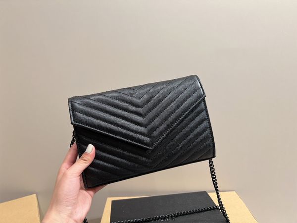 fashion luxury bag single shoulder to chain bag designer bag crossbody bag envelope bag strap packaging
fashion luxury bag single shoulder to chain bag designer bag crossbody bag envelope bag strap packaging