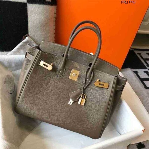designer bags birkin handbags tote women luxurys cowneck togo leather size 25 30 35 elephant grey platinum gold silver have logo have logo f
designer bags birkin handbags tote women luxurys cowneck togo leather size 25 30 35 elephant grey platinum gold silver have logo have logo f