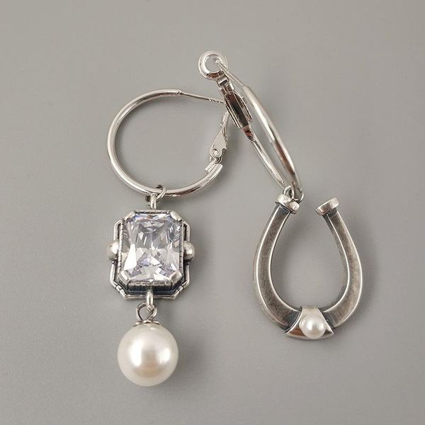 knot silvology 925 sterling silver horseshoe pearl exaggeration womens earrings asymmetry square zircon drop earrings design jewelry
knot silvology 925 sterling silver horseshoe pearl exaggeration womens earrings asymmetry square zircon drop earrings design jewelry