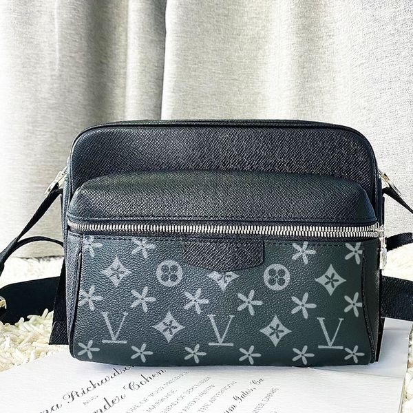 fashion designer m30830 m69443 mens luxury shoulder bag trio outdoor travel pochette chest bag louvis genuine leather clutch handbag gym wom
fashion designer m30830 m69443 mens luxury shoulder bag trio outdoor travel pochette chest bag louvis genuine leather clutch handbag gym wom