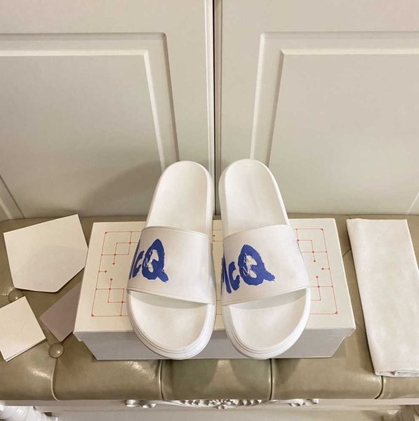 men women slippers summer ladies designer hollowed out sandals pattern flats flip flops loafer fashion tories slides rubber outdoor beach sh, Black
men women slippers summer ladies designer hollowed out sandals pattern flats flip flops loafer fashion tories slides rubber outdoor beach sh, Black
