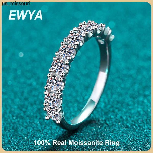band rings ewya luxury designer real 1ct moissanite diamond ring for women 100 s925 sterling silver rings wedding band fine jewelry gift j23
band rings ewya luxury designer real 1ct moissanite diamond ring for women 100 s925 sterling silver rings wedding band fine jewelry gift j23
