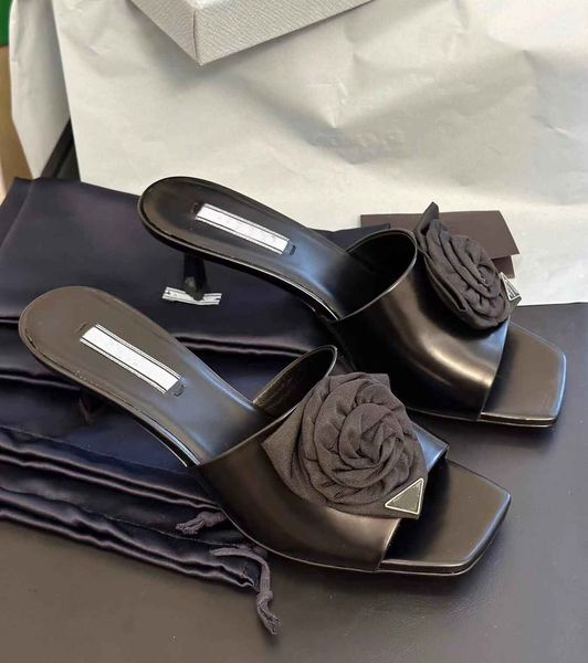 summer prax brushed leather sandals shoes white black women rose flower kitten heels metal lettering logo slip on lady slippers now-signatur
summer prax brushed leather sandals shoes white black women rose flower kitten heels metal lettering logo slip on lady slippers now-signatur