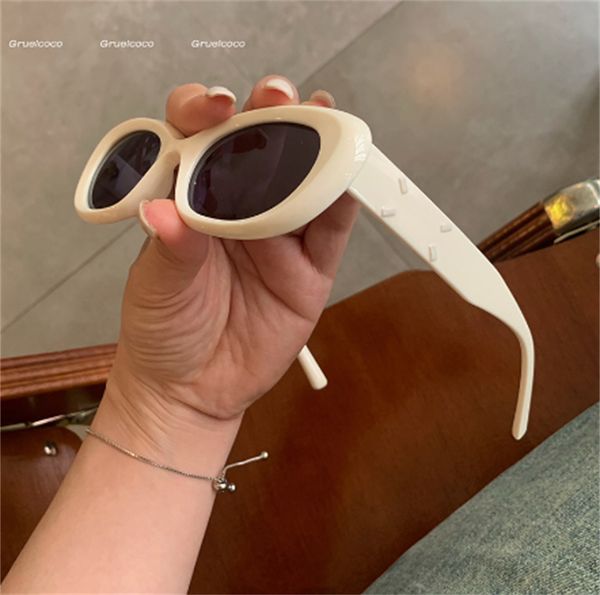 hip hop retro street pgraphy trendy sunglasses, women's summer small frame high grade cat's eye glasses uv resistant sunglasses, White;black
hip hop retro street pgraphy trendy sunglasses, women's summer small frame high grade cat's eye glasses uv resistant sunglasses, White;black