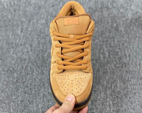 new release frame designer dunks low hyper loyal wheat mocha dark brown running shoes mens womens outdoor sports sneakers ship with shoebox
new release frame designer dunks low hyper loyal wheat mocha dark brown running shoes mens womens outdoor sports sneakers ship with shoebox