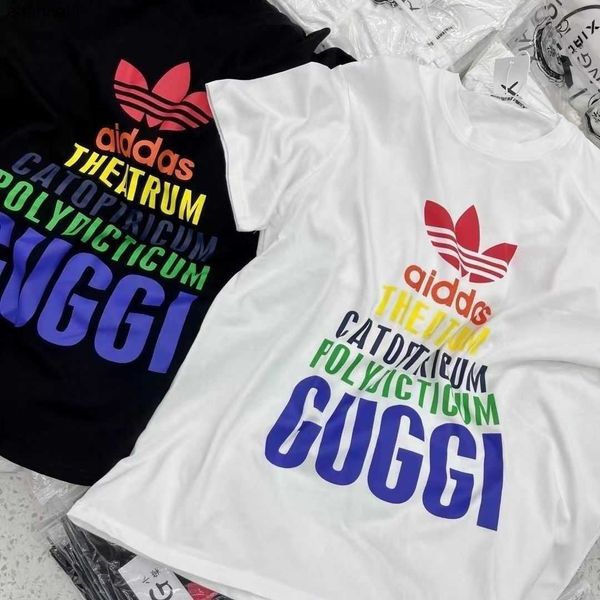 men's t-shirts new cotton short sleeve co branded series casual versatile male and female couples fashion color letter trend t-shirt, White;black
men's t-shirts new cotton short sleeve co branded series casual versatile male and female couples fashion color letter trend t-shirt, White;black