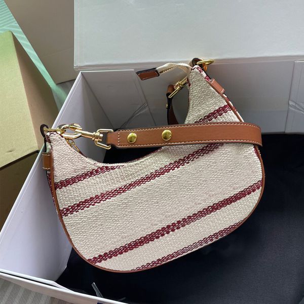 women underarm bag handbag single shoulder bag crescent pouch vintage tote bag leather shoulder straps embroidered letter hardware lock buck
women underarm bag handbag single shoulder bag crescent pouch vintage tote bag leather shoulder straps embroidered letter hardware lock buck