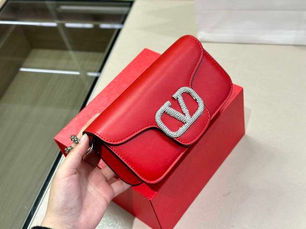 mini loco bags luxurys designer fashions beach womens lady waistpacks handbags crossbody 2023 new mini model v chain handbag handbags 1sig
mini loco bags luxurys designer fashions beach womens lady waistpacks handbags crossbody 2023 new mini model v chain handbag handbags 1sig