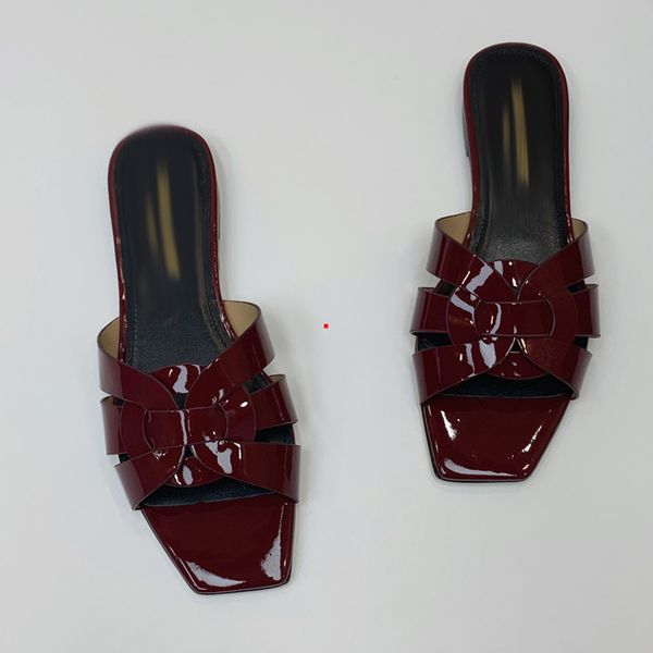 2023 fashion women sandals genuine leather slippers summer flat stylist slides ladies beach sandal party wedding slipper with box -k0046, Black
2023 fashion women sandals genuine leather slippers summer flat stylist slides ladies beach sandal party wedding slipper with box -k0046, Black