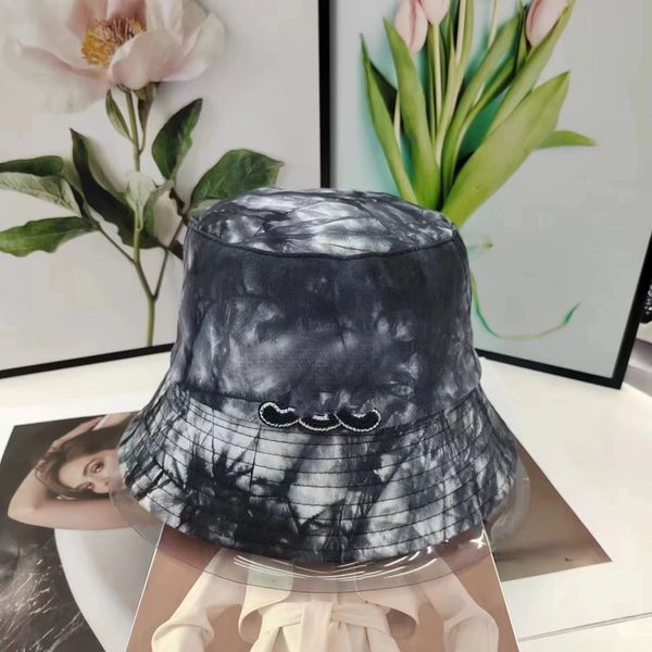 Old Fisherman Hat with Embroidered Letters New Leisure Sunshade Street E Fisherman Hat Fashion Women's Style, Green
Old Fisherman Hat with Embroidered Letters New Leisure Sunshade Street E Fisherman Hat Fashion Women's Style, Green