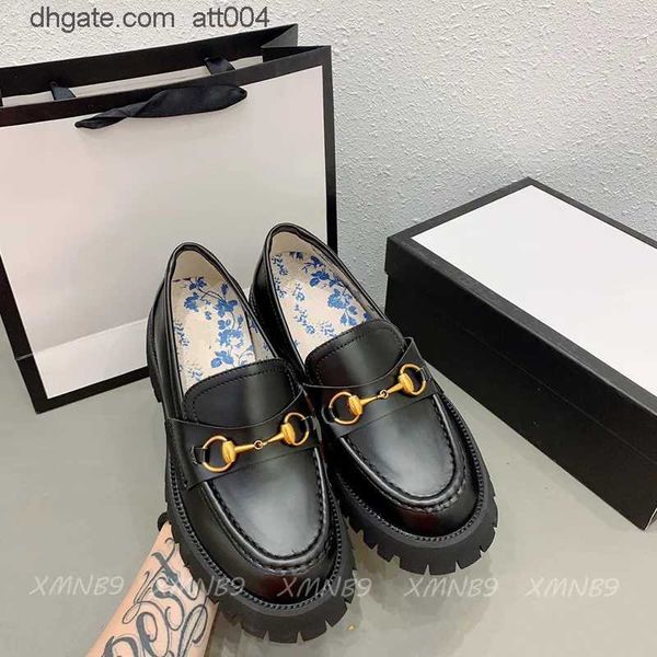 2023 college style loafer girls dress platform shoes small bee embroidery designers luxurys loafers casual shoe size 35-40''gg, Black
2023 college style loafer girls dress platform shoes small bee embroidery designers luxurys loafers casual shoe size 35-40''gg, Black
