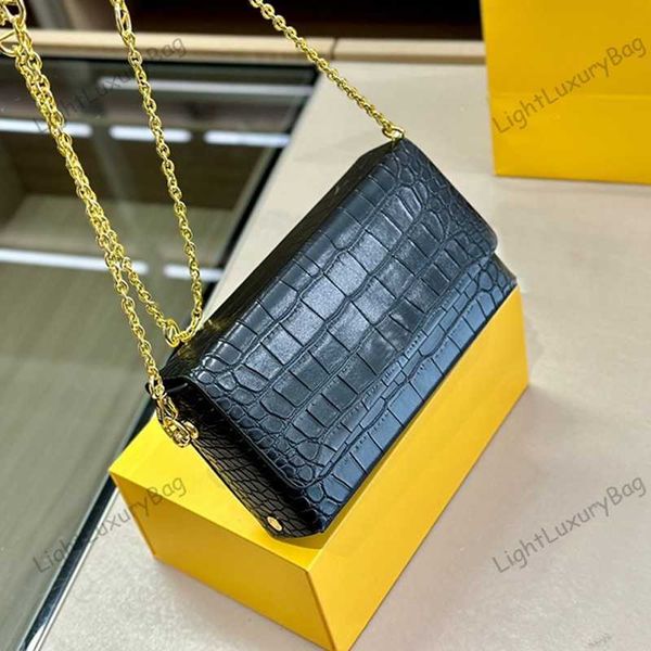 designer alligator crossbody bag luxury mirror quality shoulder bags meeting for first time f elegant evening messenger wallet fashion femal
designer alligator crossbody bag luxury mirror quality shoulder bags meeting for first time f elegant evening messenger wallet fashion femal