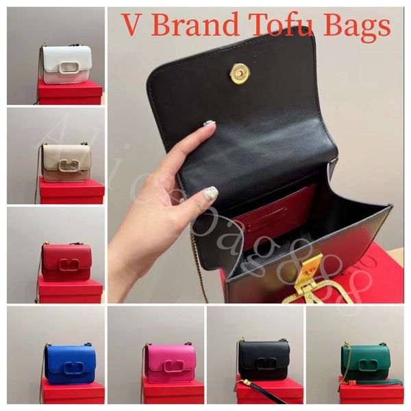 2023 new cross body 7a quality tofu bag v brand luxury designer leather bags with 7 color vsling box genuine leather designer traveling bags
2023 new cross body 7a quality tofu bag v brand luxury designer leather bags with 7 color vsling box genuine leather designer traveling bags