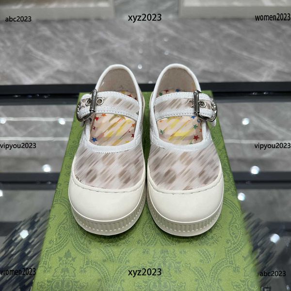 2023 kids shoes metal buckle decoration child sneakers interior colorful star print baby casual shoes box protection, Black;red
2023 kids shoes metal buckle decoration child sneakers interior colorful star print baby casual shoes box protection, Black;red