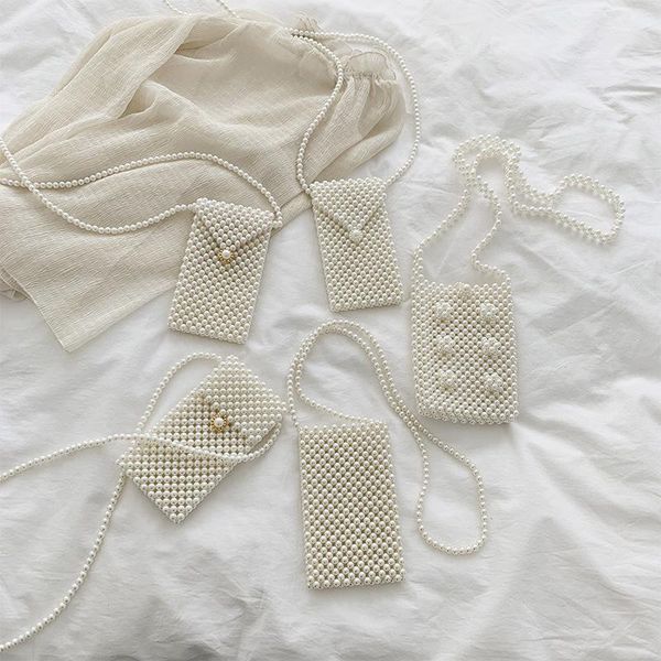 boxes pearl bag handmade vintage beaded fashion banquet party shoulder bag female 2022 wedding bags luxury women's coin purse baby bag, Black;white
boxes pearl bag handmade vintage beaded fashion banquet party shoulder bag female 2022 wedding bags luxury women's coin purse baby bag, Black;white
