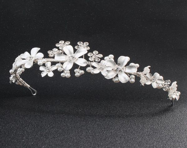 bridal wedding crystal rhinestone hair headband crown tiara wedding pearl tiara ivory white jewelry decorations for hair jci0686297389, White;golden
bridal wedding crystal rhinestone hair headband crown tiara wedding pearl tiara ivory white jewelry decorations for hair jci0686297389, White;golden