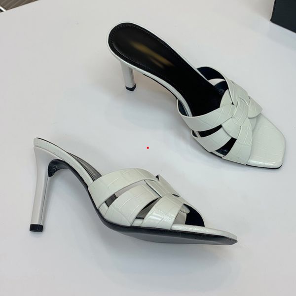 summer sandals women beach slippers 2023 fashion woman slide sandals ladies flat flip flop shoes slip on sandles femme sandalias mujer -0027, Black
summer sandals women beach slippers 2023 fashion woman slide sandals ladies flat flip flop shoes slip on sandles femme sandalias mujer -0027, Black