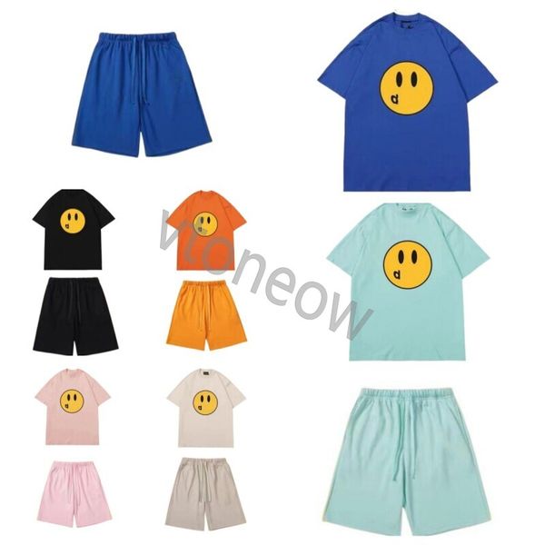 men draw tracksuits fashion design t-shirt pants 2 piece sets summer drews house mens tracksuit casual shorts sets fashion trend letters emb, Gray
men draw tracksuits fashion design t-shirt pants 2 piece sets summer drews house mens tracksuit casual shorts sets fashion trend letters emb, Gray