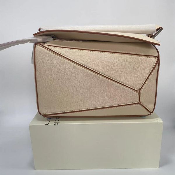 

Designer Geometric Bag Women's Shoulder Handbag Small Puzzle High Version Cowhide Splicing Ringer Zipper Handheld Clamshell Wallet Men's Crossbody Top Quality, 20