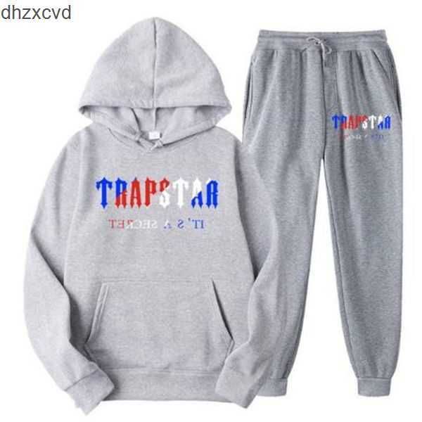 trapstar hoodie tracksuits basic men's full rainbow embroidered hooded sportswear size s//l/xl/xxl 63h7, Gray
trapstar hoodie tracksuits basic men's full rainbow embroidered hooded sportswear size s//l/xl/xxl 63h7, Gray