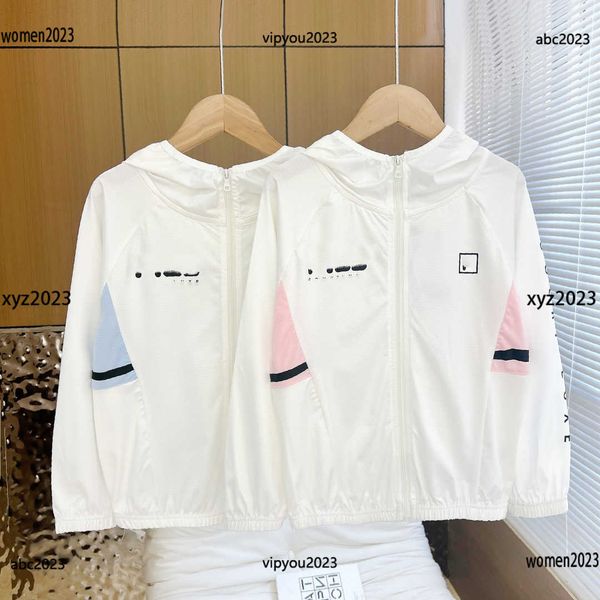 2023 baby jacket child letter printing coat sunscreen clothing kids outwear summer fashion hooded coat #multiple product, Blue;gray
2023 baby jacket child letter printing coat sunscreen clothing kids outwear summer fashion hooded coat #multiple product, Blue;gray