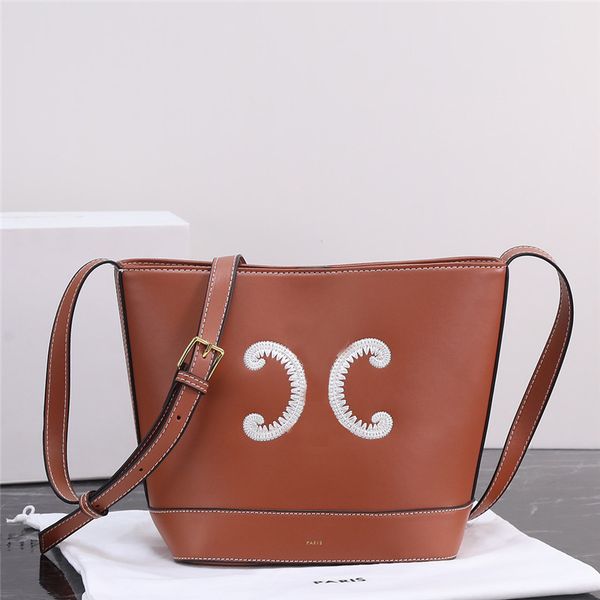 designer luxury handbags purse bucket cuir in smooth calfskin leather brown ladies fashion shoulder bag 9005
designer luxury handbags purse bucket cuir in smooth calfskin leather brown ladies fashion shoulder bag 9005
