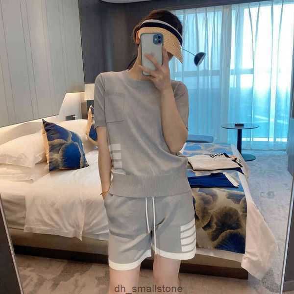 summer versatile short sleeve four bar pocket t-shirt round neck knitted ice hemp bottomed shirt tb men's and women's slim casual, White;black
summer versatile short sleeve four bar pocket t-shirt round neck knitted ice hemp bottomed shirt tb men's and women's slim casual, White;black