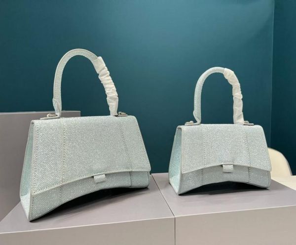 mini totes fashionable design hourglass bag shining starry sky nove patent leather handbags with irregular shape hand6311509
mini totes fashionable design hourglass bag shining starry sky nove patent leather handbags with irregular shape hand6311509