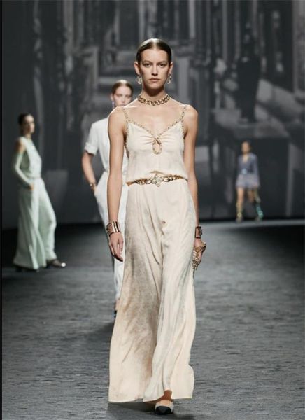 chan 2023 summer dresses for women new dresses dinner dress party dresses designer ootd fashion printed letters dress hollow out dresses mot, White;black
chan 2023 summer dresses for women new dresses dinner dress party dresses designer ootd fashion printed letters dress hollow out dresses mot, White;black