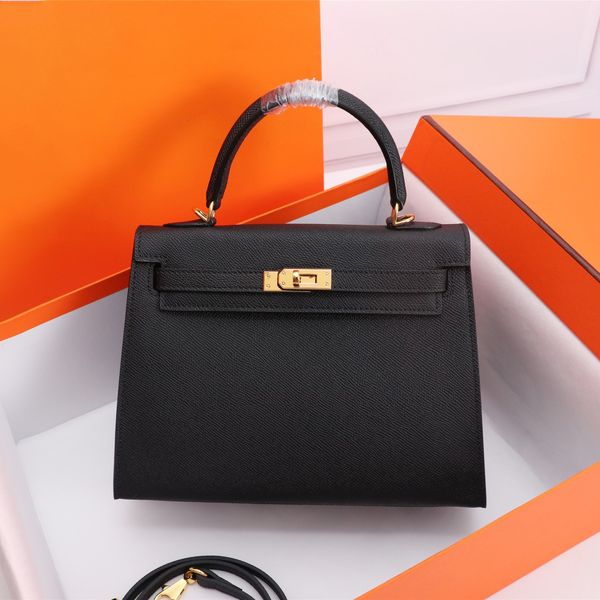 designer bag hand bag togo bag crossbody bag fashion bag leather gold and silver two kinds of buckle quality assurance
designer bag hand bag togo bag crossbody bag fashion bag leather gold and silver two kinds of buckle quality assurance